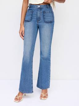 Cider - Stretch Denim Women's Mid-Rise Scalloped Trim Flared Jeans Blue