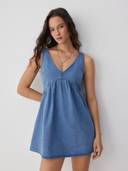Navy Blue color option, Currently selected