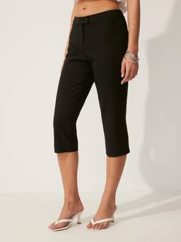 Cider - Solid Women's Mid-Waist Regular Fit Capris Black