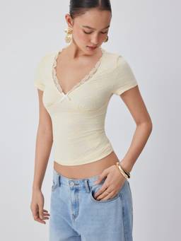 Cider - Jacquard Floral Women Lace Trim V-Neck Crop Top Beige