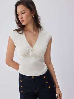 Cider - Lace Trim Women Ruched V-Neck Crop Blouse Beige
