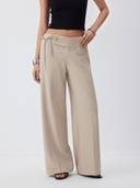 Beige color option, Currently selected
