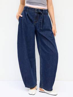Cider - Washed Women's Mid-Rise Belted Barrel-Leg Jeans Navy Blue