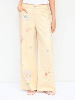 Cider - Denim Women's Low-Rise Floral Applique Wide-Leg Jeans Beige