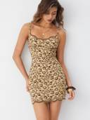 Tan color option, Currently selected