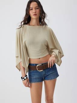 Cider - Textured Women’s Boat Neck Batwing Sleeve Oversized Top Khaki