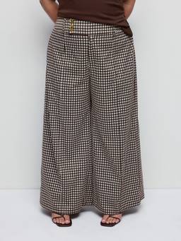 Cider - Jacquard Women's Low Rise Checked Straight Leg Trousers Coffee