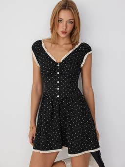 Cider - Jacquard Polka Dot Women's V-Neck Ruched Flared Mini Dress Black