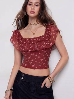 Cider - Ditsy Floral Women’s Off-Shoulder Ruffle Crop Top Wine