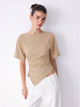 Cider - Textured Women’s Ruched Asymmetrical Hem Boat Neck Tee Khaki