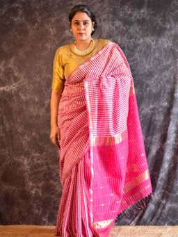 Sundarii - Sutraa - Maheshwari Handloom Silk Saree without Blouse