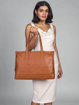 Twenty Dresses by Nykaa Fashion - Laptop Shoulder Bag
