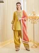 Yellow color option, Sold out, Currently selected