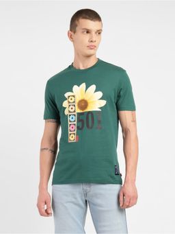 Levi's - Men's Green Graphic Printed Crew Neck T-Shirt