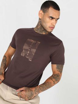 Bewakoof - Chicory Coffee Brown Contour Graphic Printed T-Shirt