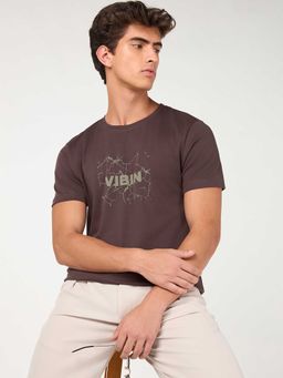 Bewakoof - Chicory Coffee Brown Vibin Typography T-Shirt