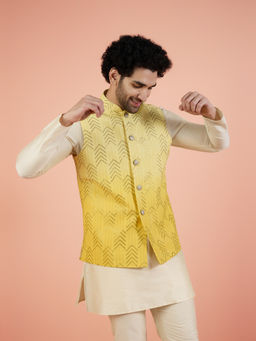 KISAH - Men Yellow Embellished Sequinned Nehru Jacket