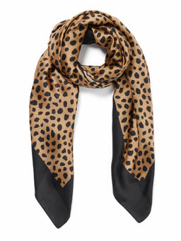 Forever New - Gianna Leopard Print Scarf