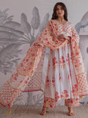 Pink color option, Sold out, Currently selected