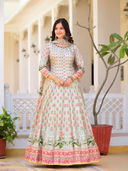 Green color option, Sold out, Currently selected