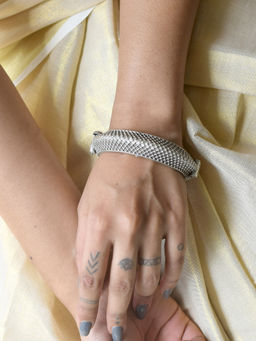 Teejh - Arnavi Silver Oxidised Bangles for Women