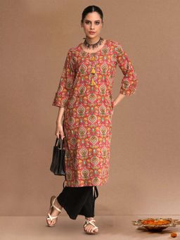 Varanga - Pink Floral Printed Straight Kurta