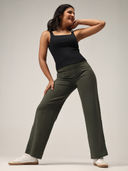 Green color option, Sold out, Currently selected