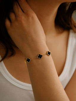 JEWELZ - Black Clover Charm Bracelet