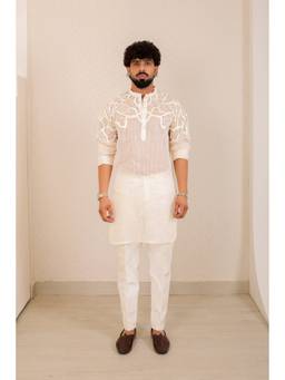 MENERO - Self-Design Off-White Kurta with Pant