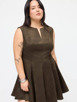 Cider - Suede Women V-Neck Pleated Mini Dress Brown