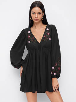 Cider - Floral Embroidered Women's Ruched V-Neck Flared Mini Dress Black