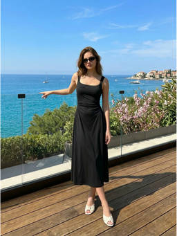 Cider - Ruched Women's Scoop Neck A-Line Midi Dress Black