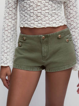 Cider - So Metal Women's Regular Fit Solid Shorts Green
