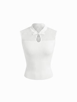 Cider - Knit Textured Women’s Stand Collar Cut-Out Vest White