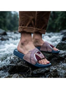 Chupps - Men Multi-Color Versity Sliders