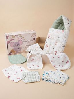 Haus & Kinder - Scarlet on Adventure Essential Gift Box for Newborn Baby (0-1 Years) (Pack of 10)