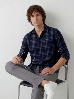 WROGN - Navy Blue Men's Casual Checkered Pattern Slim Fit Shirt