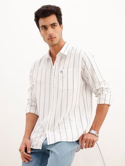 WROGN - White Regular Fit Full Sleeve Striped Shirt