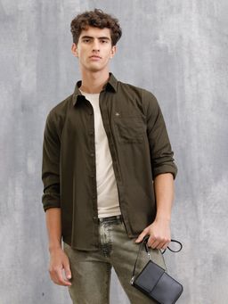 WROGN - Olive 100% Cotton Enzyme Regular Fit Shirt with Contrast Stitch Line