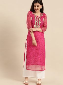 Varanga - Women Pink Ethnic Motifs Embroidered Georgette Kurta
