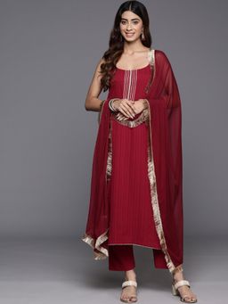Varanga - Maroon Round Neck Spaghetti Strap Style Kurta With Tonal Pant And Dupatta (Set of 3)