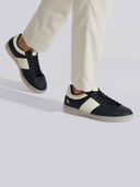 Black color option, Sold out, Currently selected