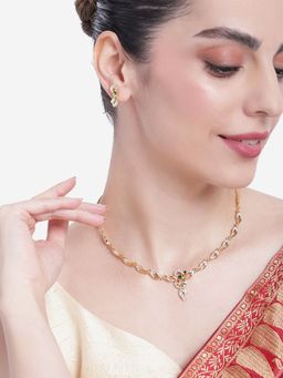 Estele - Gold Plated Elegant Necklace Set with Austrian Crystals for Women