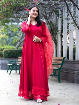 Label Rishmaan - Hibiscus Pink Gown with Dupatta (Set of 2)