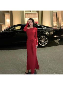 PARTIQ - Red Solid Full Sleeves Maxi Dress