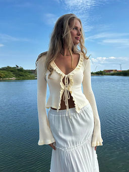 PARTIQ - Solid Full Sleeves Top