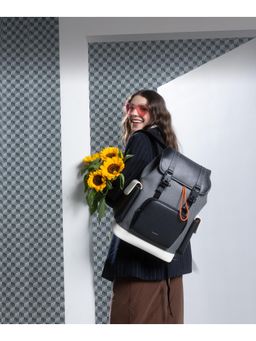 MOKOBARA - The Teriyaki Backpack For Unisex -Grey