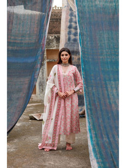 Karaj Jaipur - Rose Pink Jaal Print Chanderi Kurta with Pants & Dupatta (Set of 3)