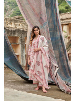 Karaj Jaipur - Red Print Gathered Chanderi Kurta with Pants & Dupatta (Set of 3)