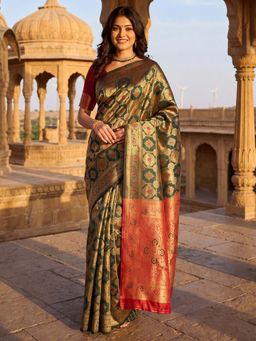 Akhilam - Litchi Silk Green Woven Design Saree With Unstitched Blouse